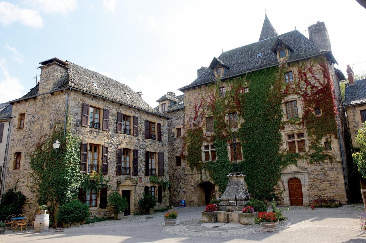 Jolie Maison Deux Et Canapé-lit #au Cœur Du Village# Sainte-Eulalie-d'Olt