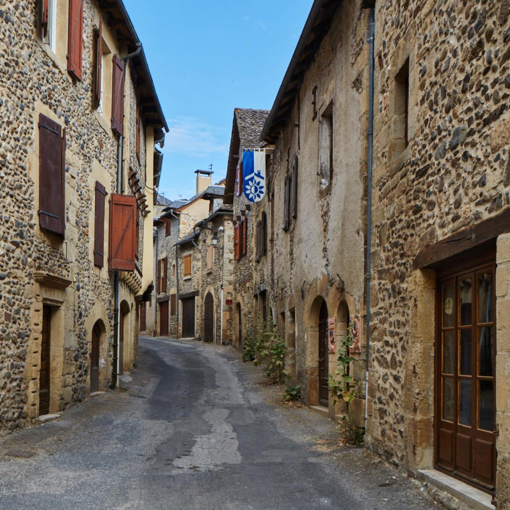 Jolie Maison Deux Et Canapé-lit #au Cœur Du Village# Сasa de vacaciones Sainte-Eulalie-d'Olt